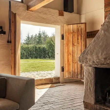 Prywatna Wies Holiday home Mierki