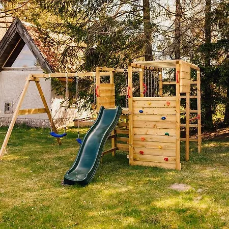 Prywatna Wies Holiday home *
